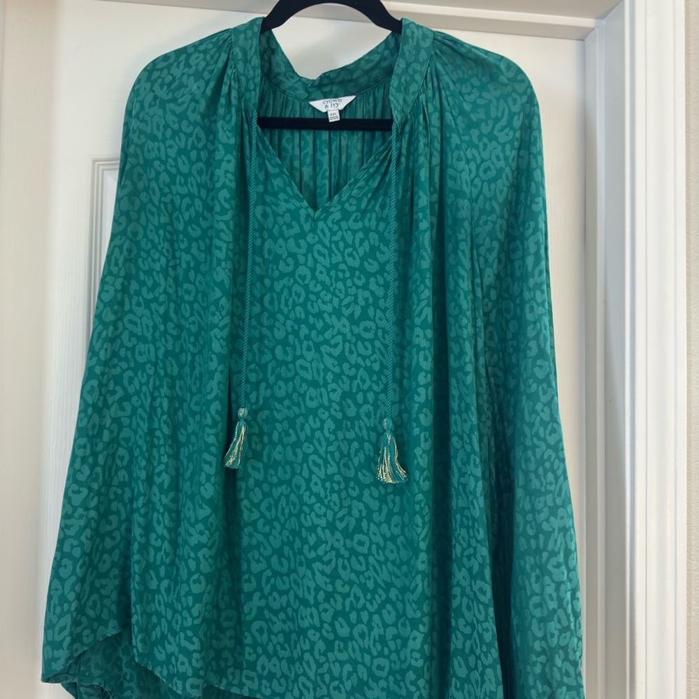 Green Leopard Print Women's Top